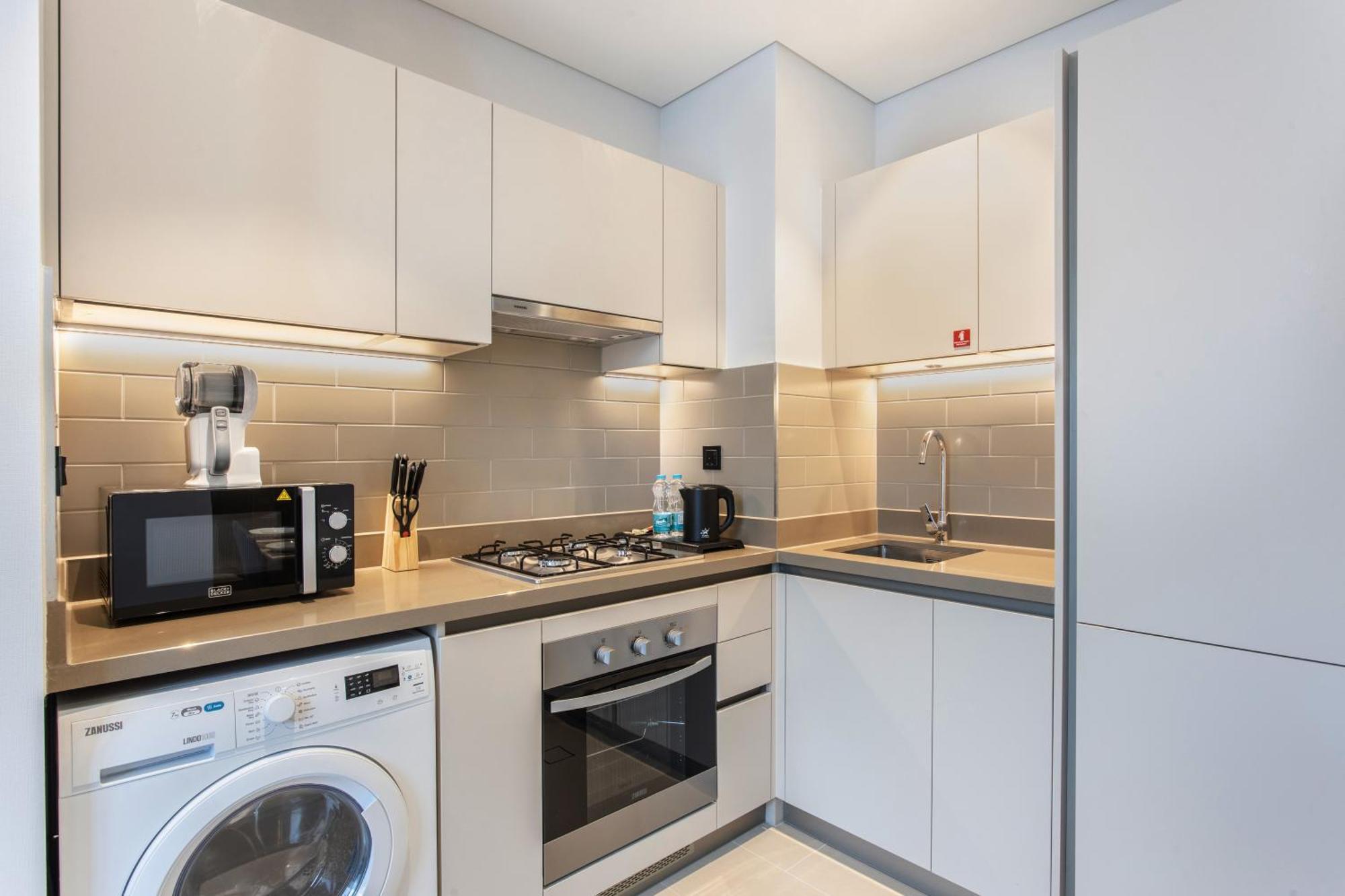 By Latinem Luxury 1br Cv A2706 Near Mall * Dubai