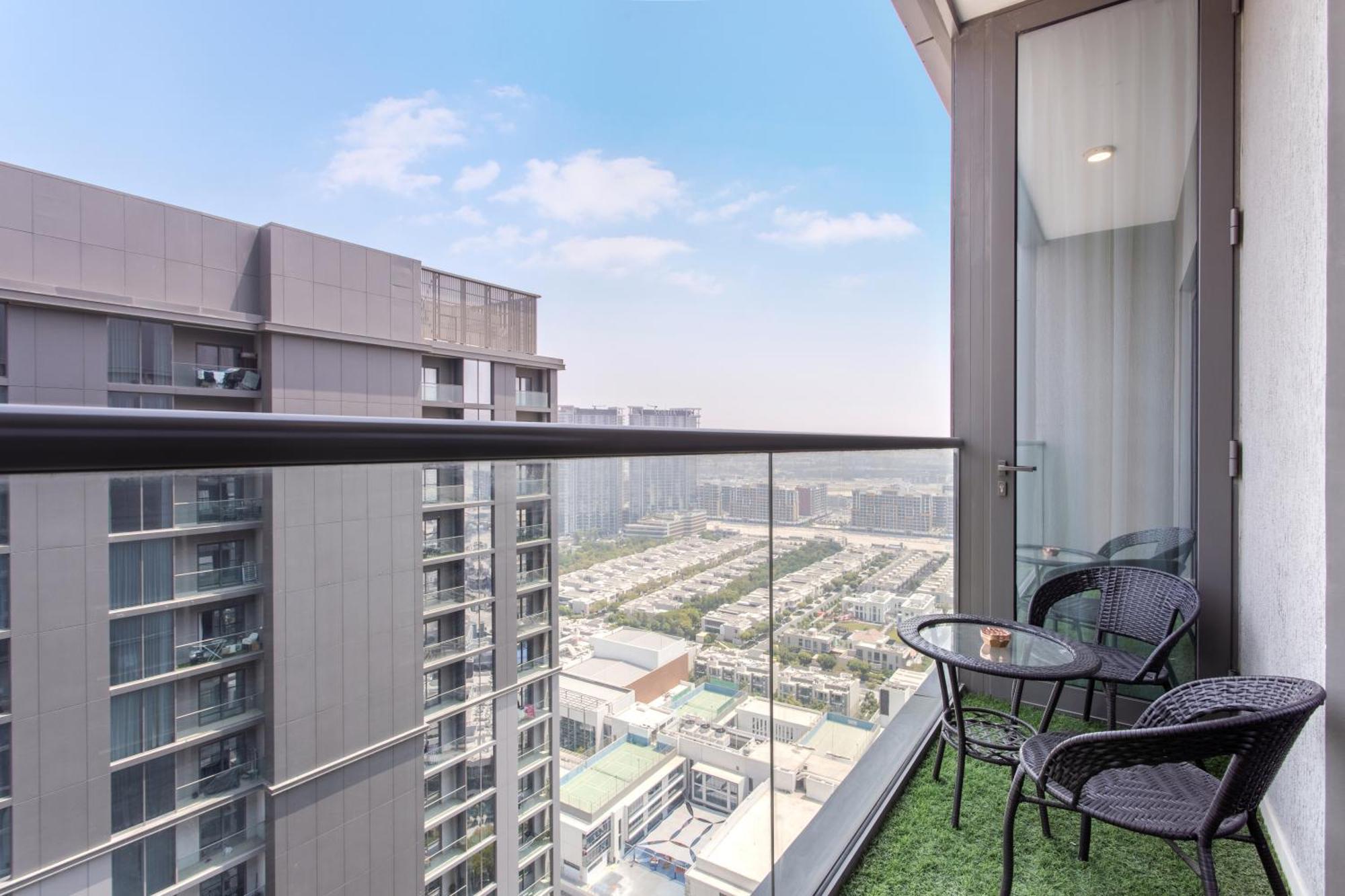 By Latinem Luxury 1br Cv A2706 Near Mall Apartment *